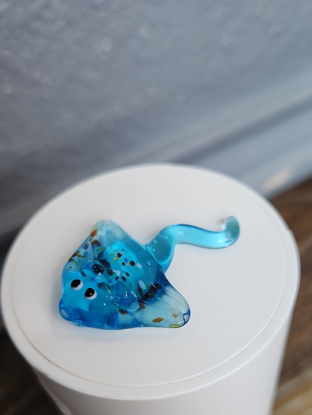 Mini Ganz Blue Manta Ray Stingray Blown Glass